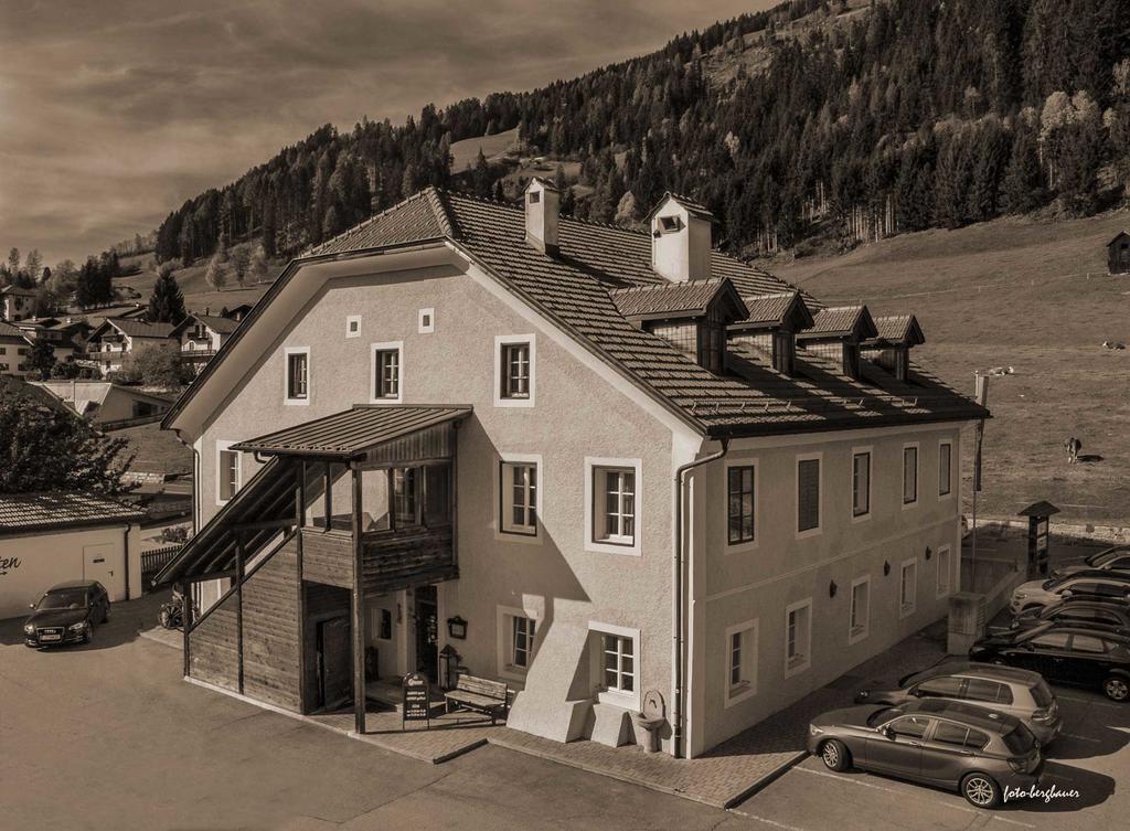 Gasthof Sillianer Wirt Bagian luar foto