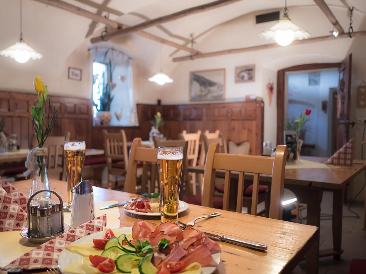 Gasthof Sillianer Wirt Bagian luar foto
