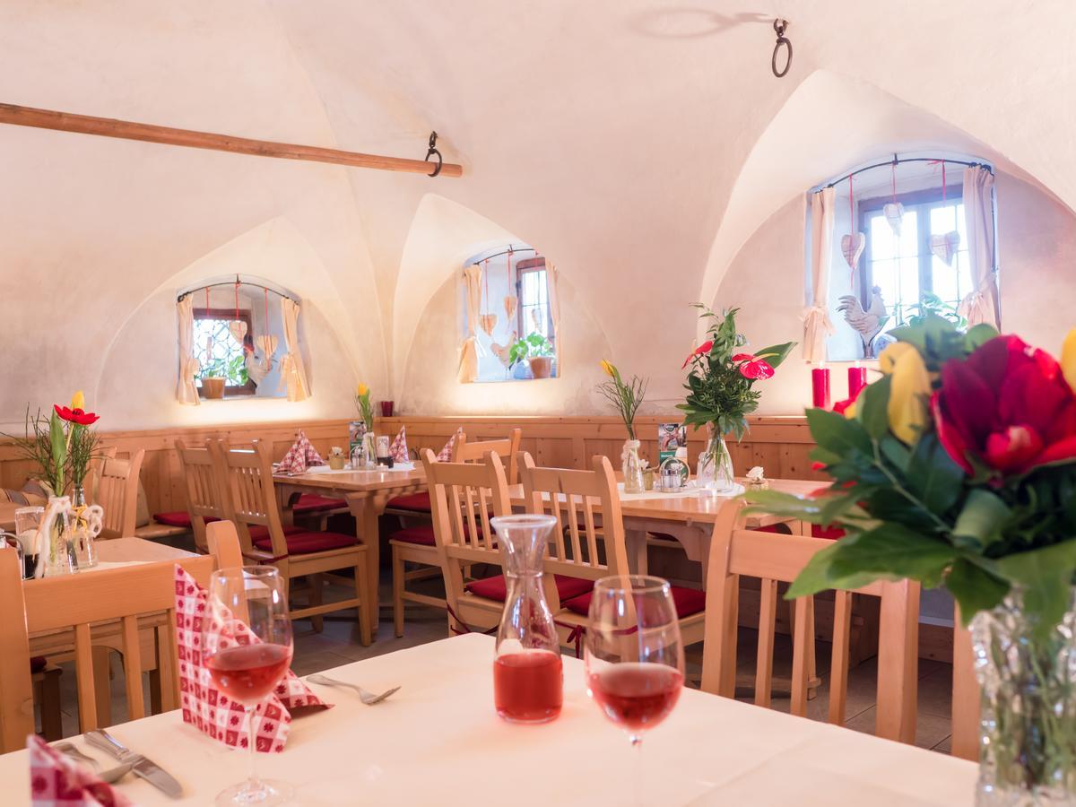 Gasthof Sillianer Wirt Bagian luar foto
